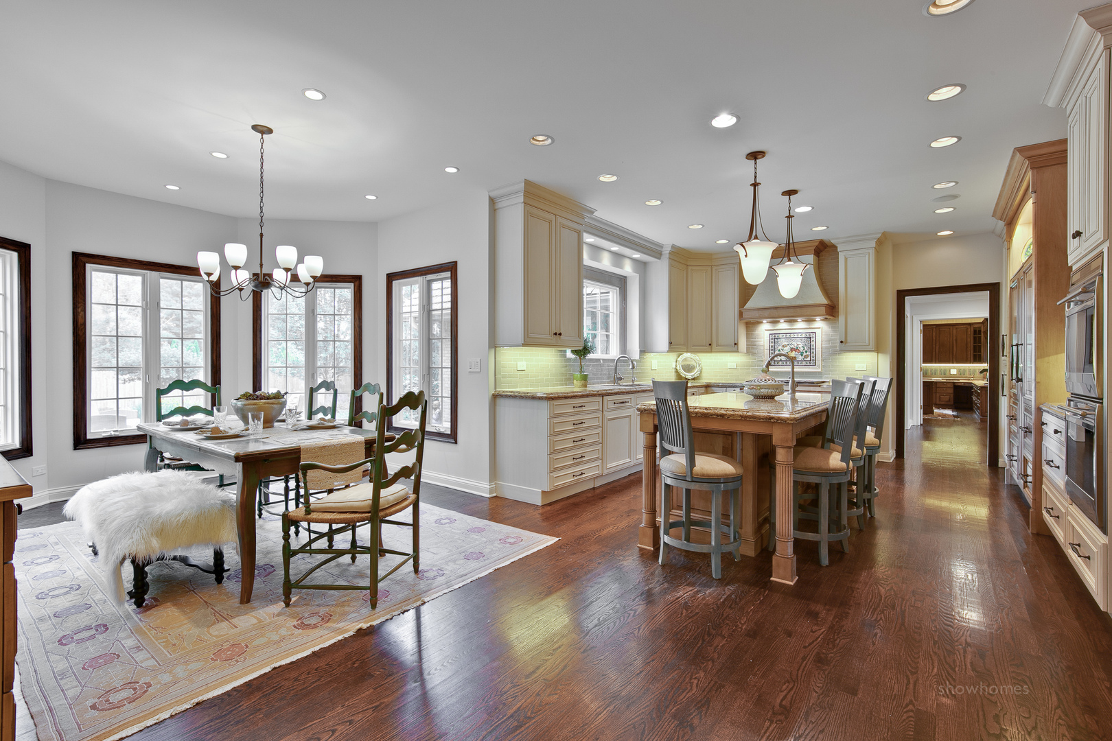 433 South Ridge Road Lake Forest, IL 60045 - Photo 14 of 49 a dining room with furniture window and wooden floor