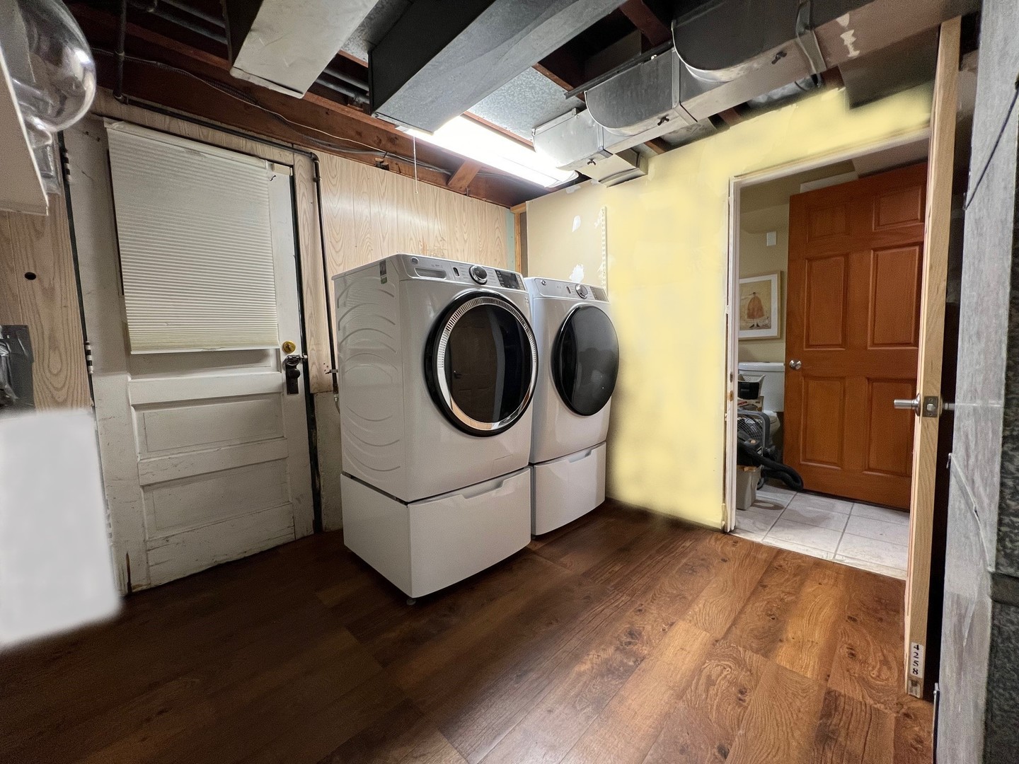 735 Forest Road La Grange Park, IL 60526 - Photo 16 of 31 a utility room with dryer and washer