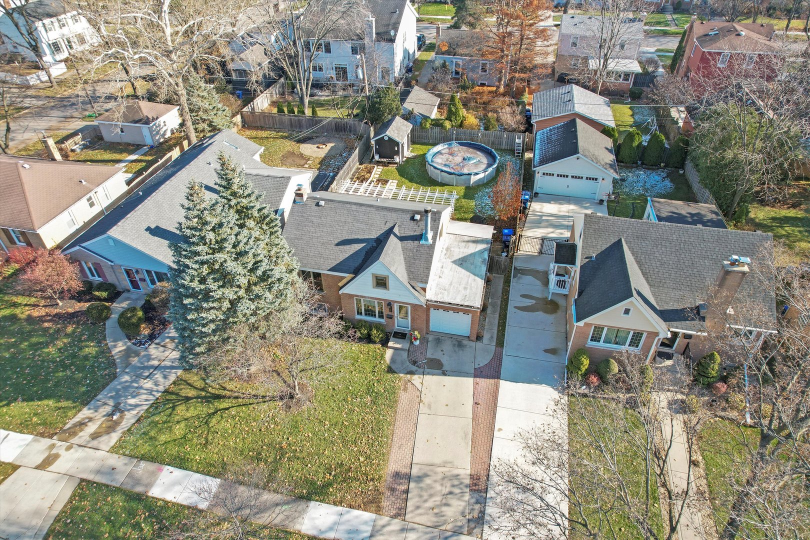 735 Forest Road La Grange Park, IL 60526 - Photo 23 of 31 a view of a chairs and table in patio