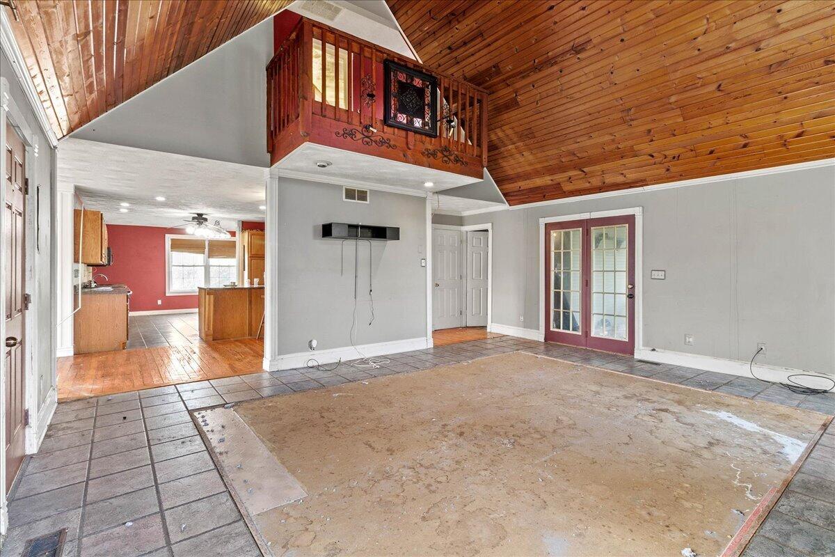 2374 Short Cut Road Urbana, OH 43078 - Photo 8 of 54 Gallery Image 8