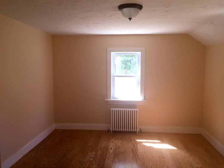 129 Spring Street Hyannis, MA 02601 - Photo 17 of 31 an empty room with a window