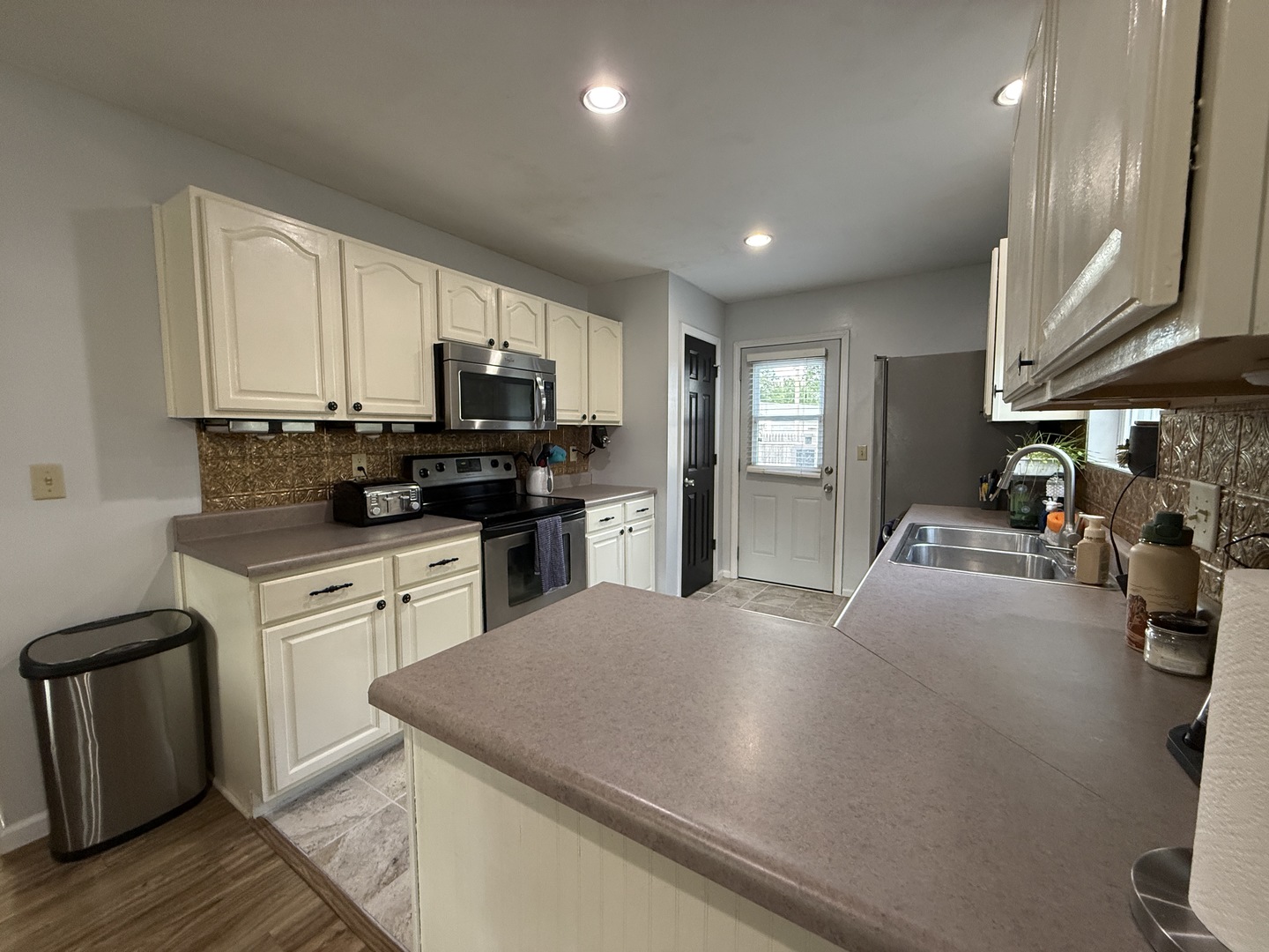 3112 Riviera Court Herrin, IL 62948 - Photo 8 of 28