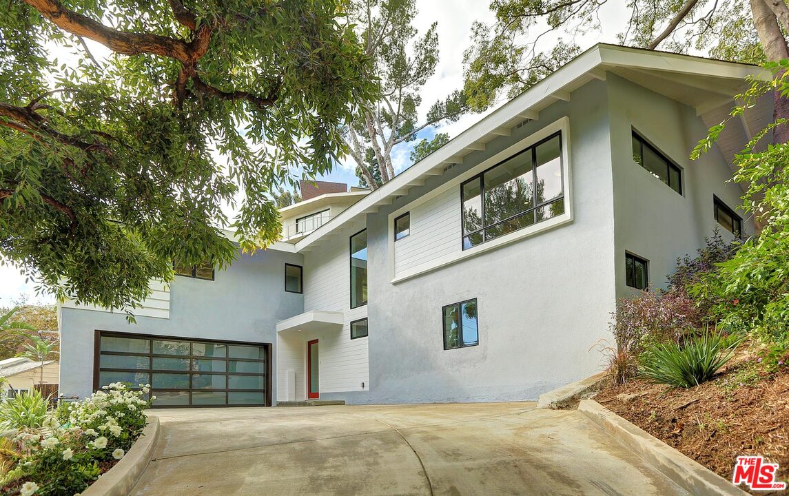 1633 Queens Road Los Angeles, CA 90069 - Photo 31 of 32