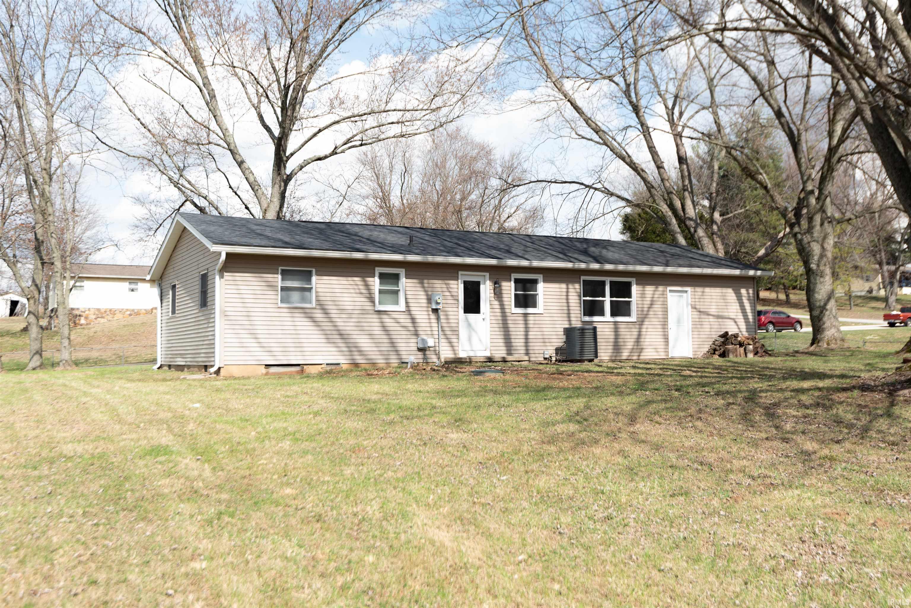 324 Red Hill Addition Springville, IN 47462 - Photo 8 of 27