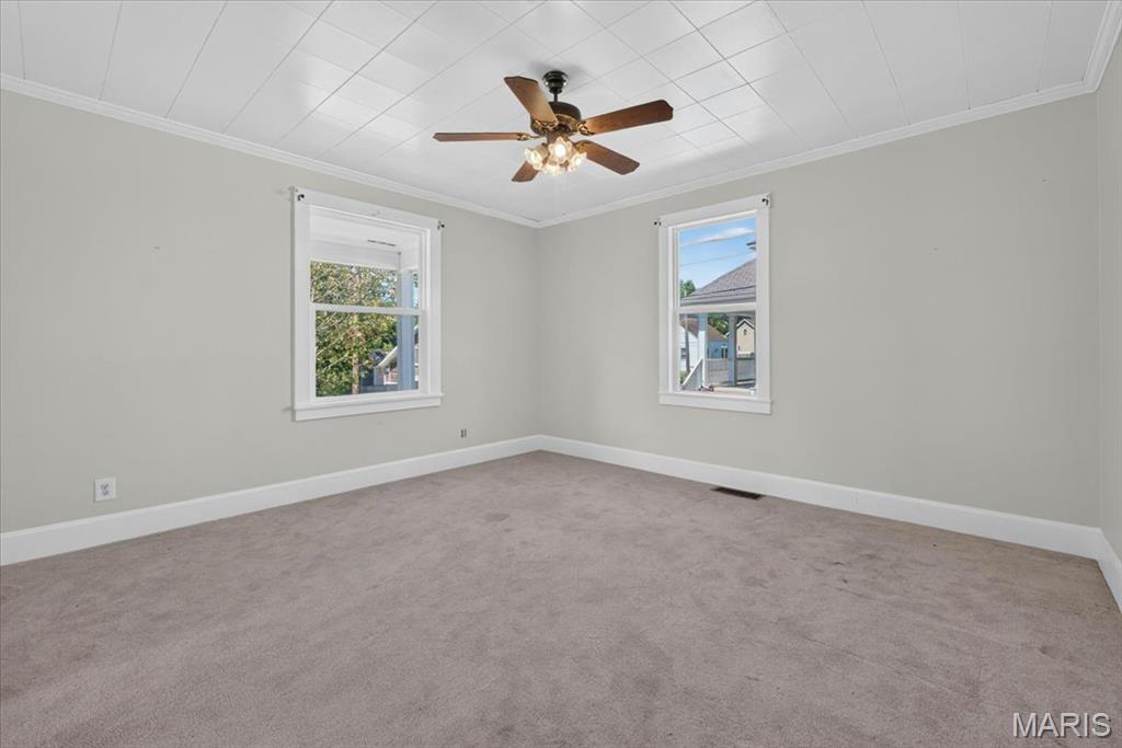 608 South Rapp Avenue Columbia, IL 62236 - Photo 8 of 34