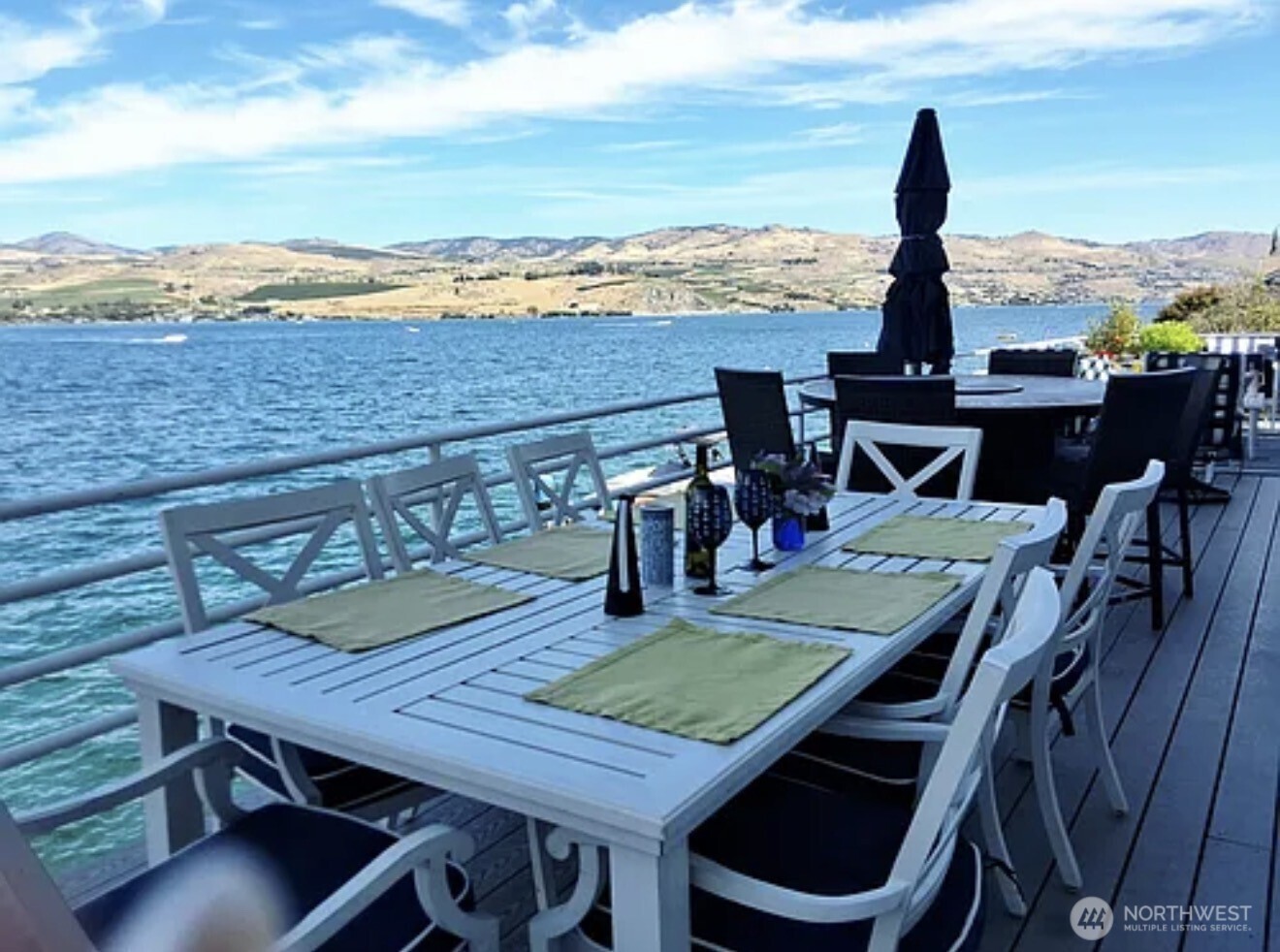 2685 South Lakeshore Road Chelan, WA 98816 - Photo 5 of 16 a view of an outside dining space with furniture