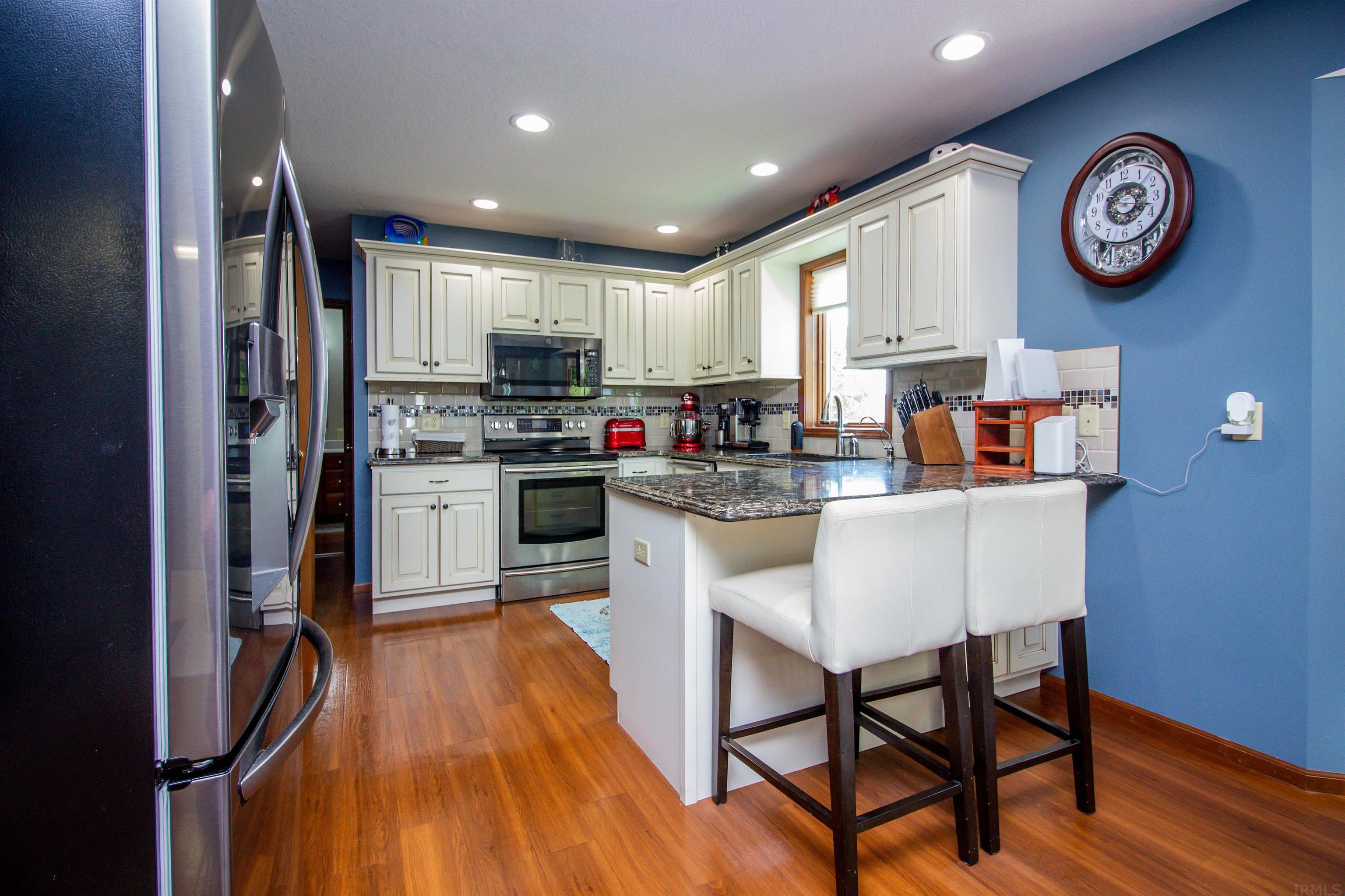 7740 Fibia Place-92 Fort Wayne, IN 46818 - Photo 9 of 35 Gallery Image 9