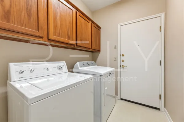 $1,995 | 280 Whispering Wind Drive, Georgetown, TX 78633