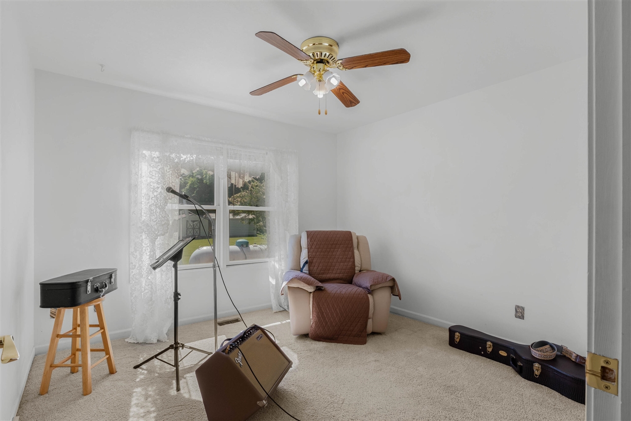 1016 Lukesport Road Quincy, MI 49082 - Photo 31 of 54