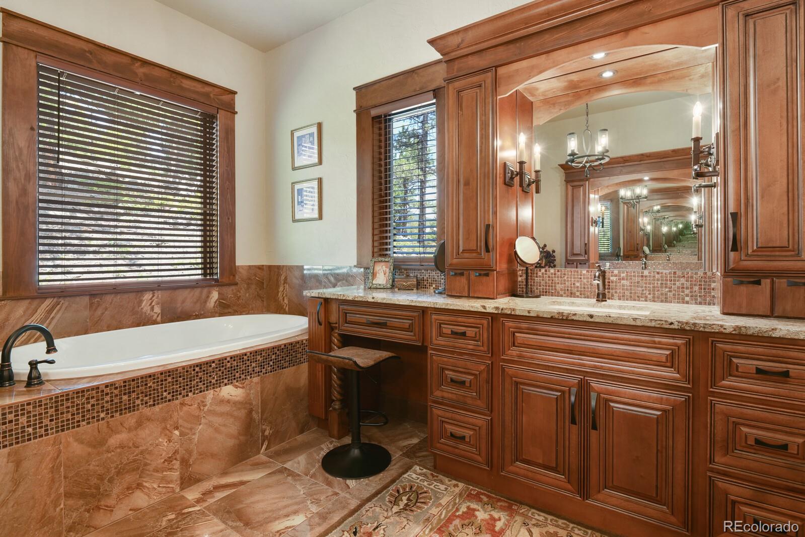 209 Pickle Point Black Hawk, CO 80422 - Photo 17 of 40