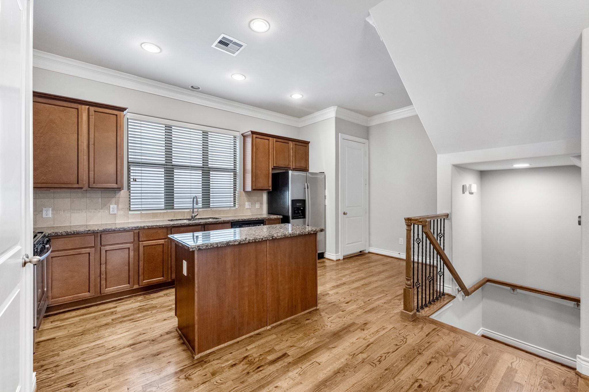 3414 Center Street Houston, TX 77007 - Photo 12 of 35