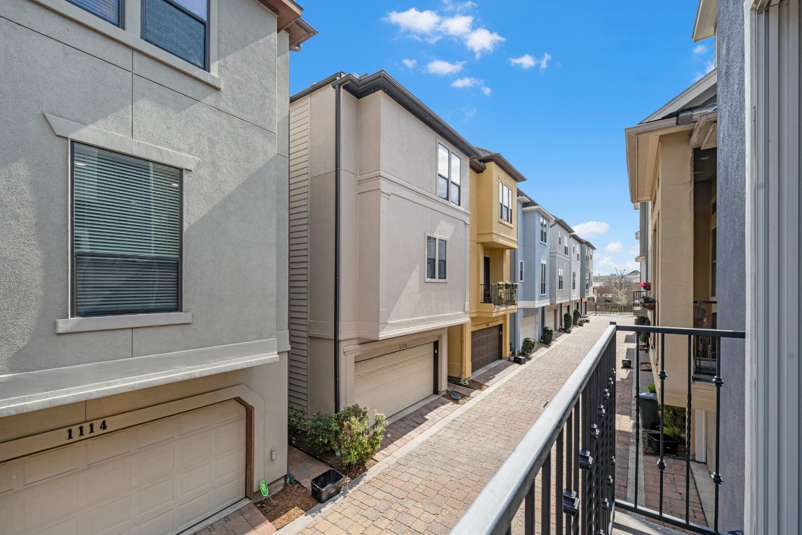 3414 Center Street Houston, TX 77007 - Photo 32 of 35