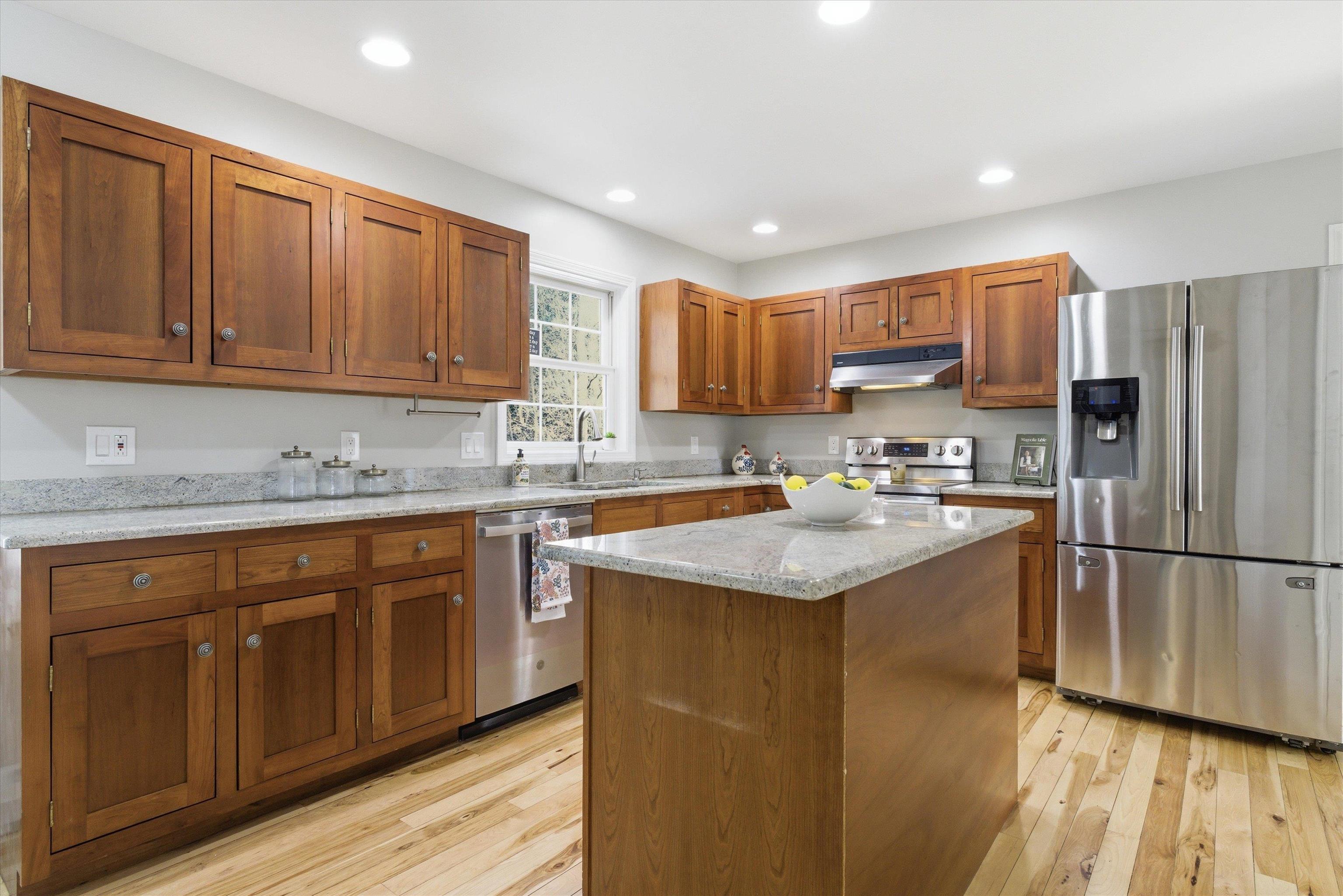 8 Matthews Road Swanzey, NH 03446 - Photo 4 of 51