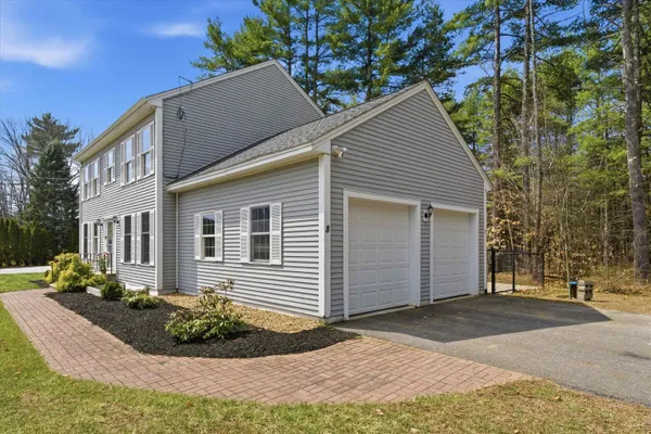 $640,000 | 8 Matthews Road, Swanzey, NH 03446