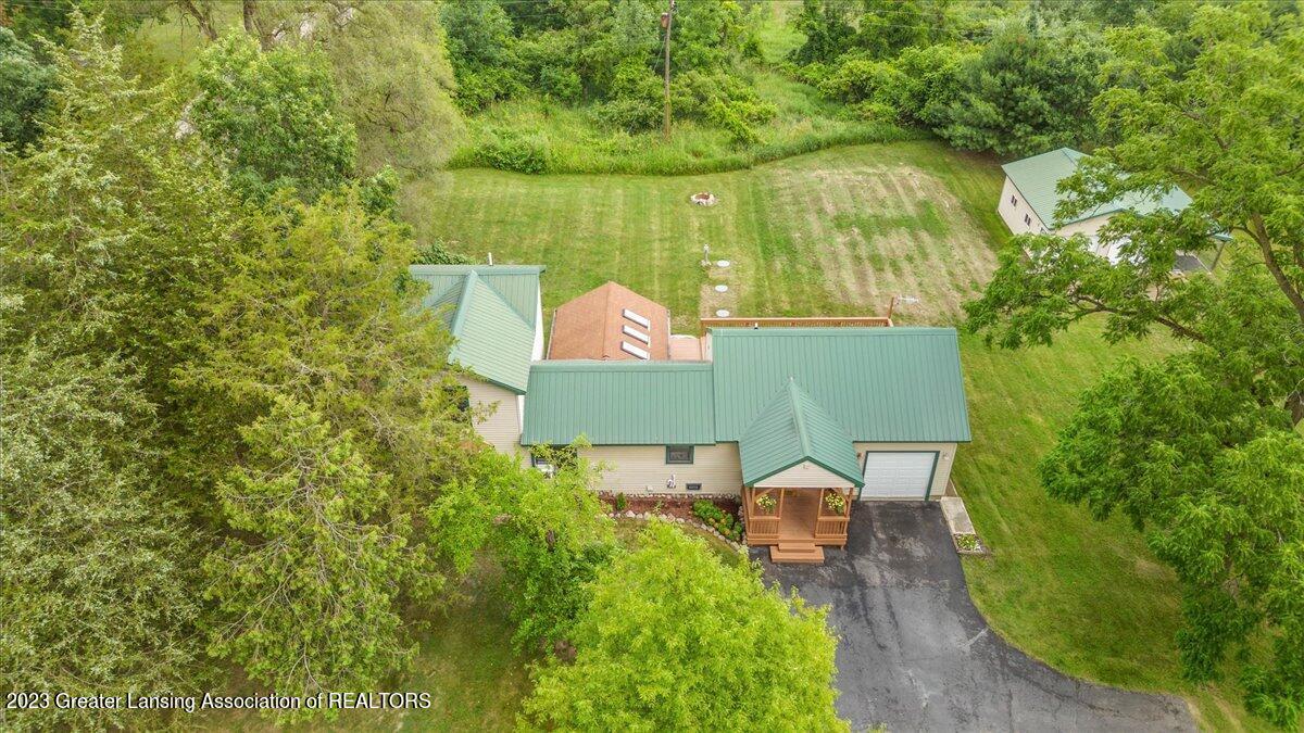 6776 Howe Road Bath, MI 48808 - Photo 5 of 48 06-Media Jett-3