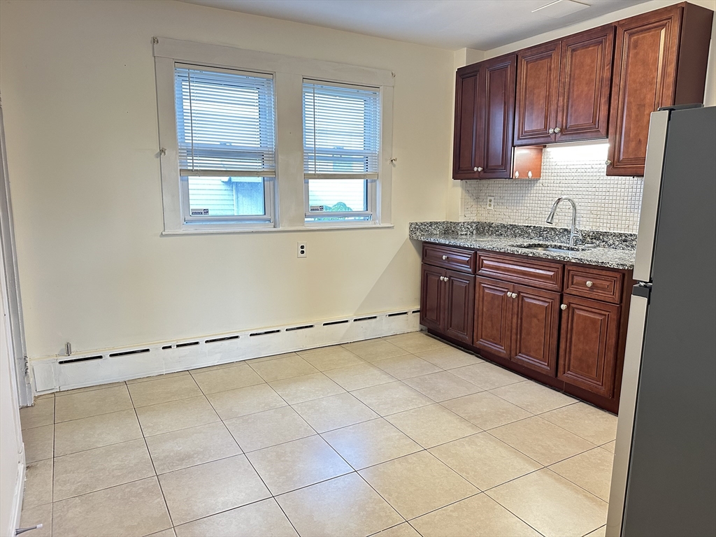 2 Albion Road Quincy, MA 02171 - Photo 11 of 25 Gallery Image 11