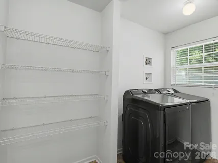 $325,000 | 5529 Idlewild Road North, Charlotte, NC 28227