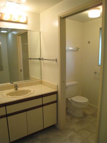 5838 Encina Road, Unit 1 Goleta, CA 93117 - Photo 12 of 13 Bath