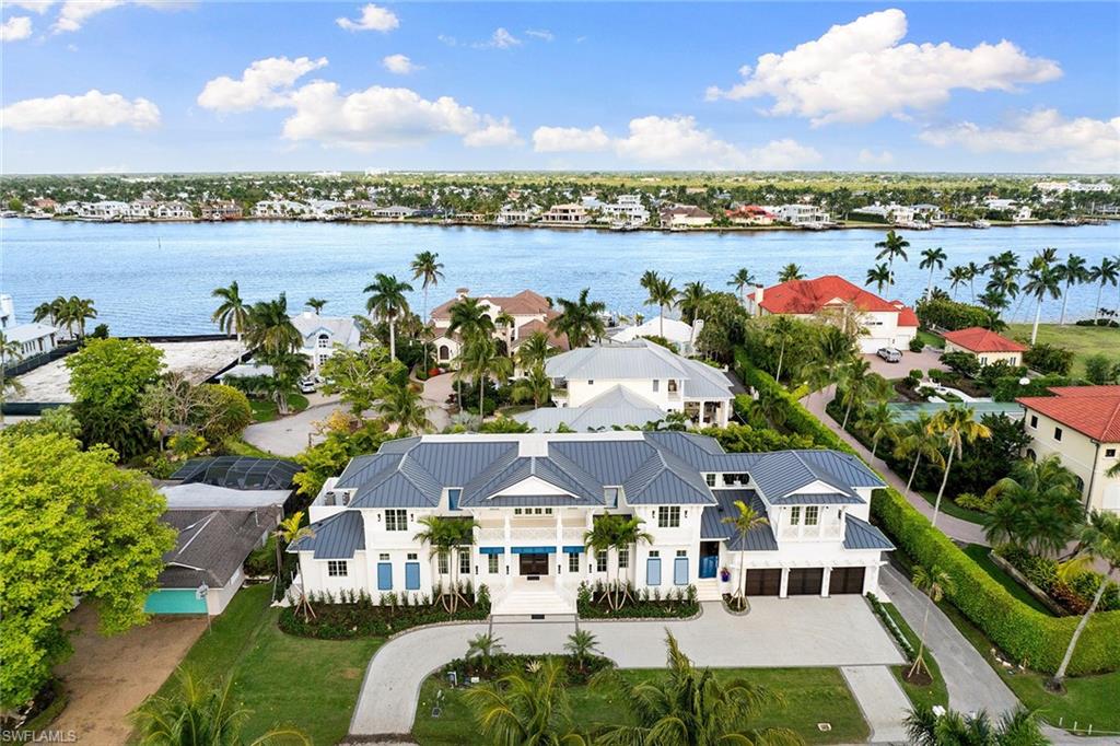 2131 Marina Drive Naples, FL 34102 - Photo 40 of 45