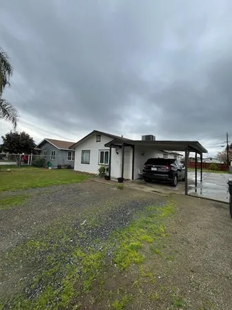 $285,000 | 19545 Wallace Road, Strathmore, CA 93267