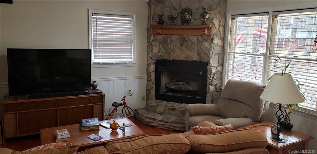 325 Anderson Road Albemarle, NC 28001 - Photo 2 of 16 Gallery Image 2