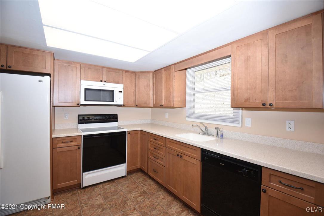 6845 Lime Kiln Road Slatington, PA 18080 - Photo 6 of 46 Gallery Image 6