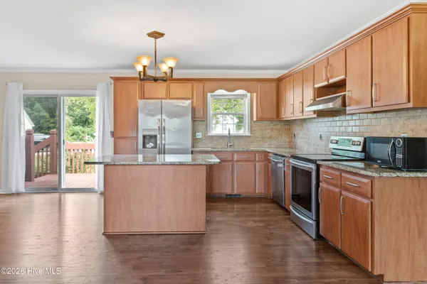 $1,750 | 400 Kant Place, Jacksonville, NC 28540