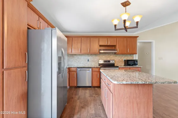 $1,750 | 400 Kant Place, Jacksonville, NC 28540