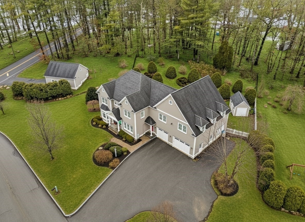 10 Crisileo Way Canton, MA 02021 - Photo 3 of 40