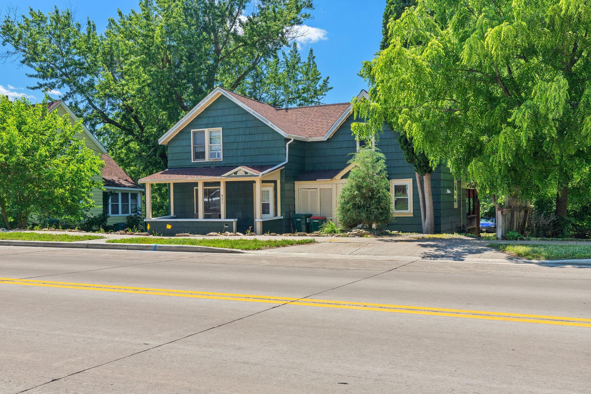921 2nd Street Hudson, WI 54016 - Photo 3 of 26