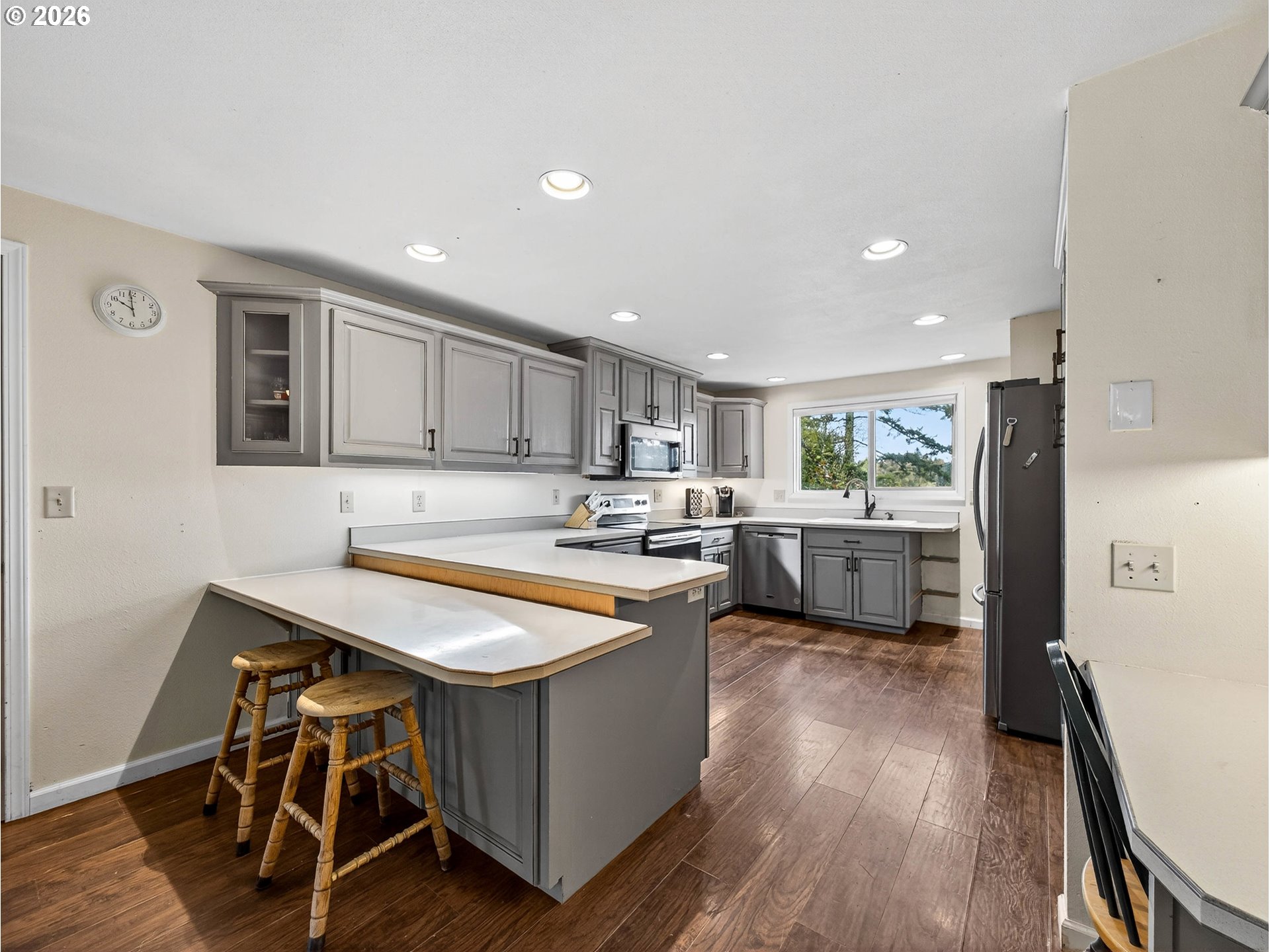 20337 South Leland Road Oregon City, OR 97045 - Photo 10 of 48 Gallery Image 10