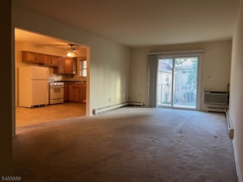 406 Cranbury Road, Unit 3 East Brunswick, NJ 08816 - Photo 3 of 12 Gallery Image 3