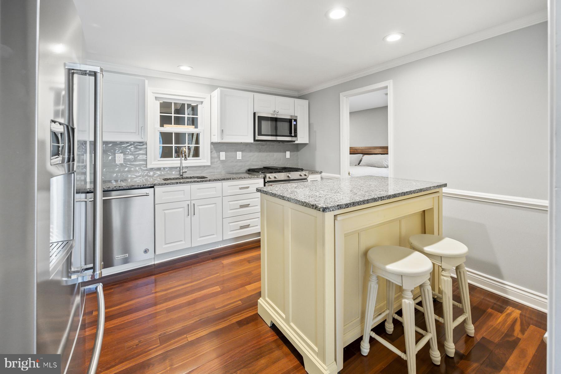 112 Hempstead Road Hamilton, NJ 08610 - Photo 13 of 40 Kitchen