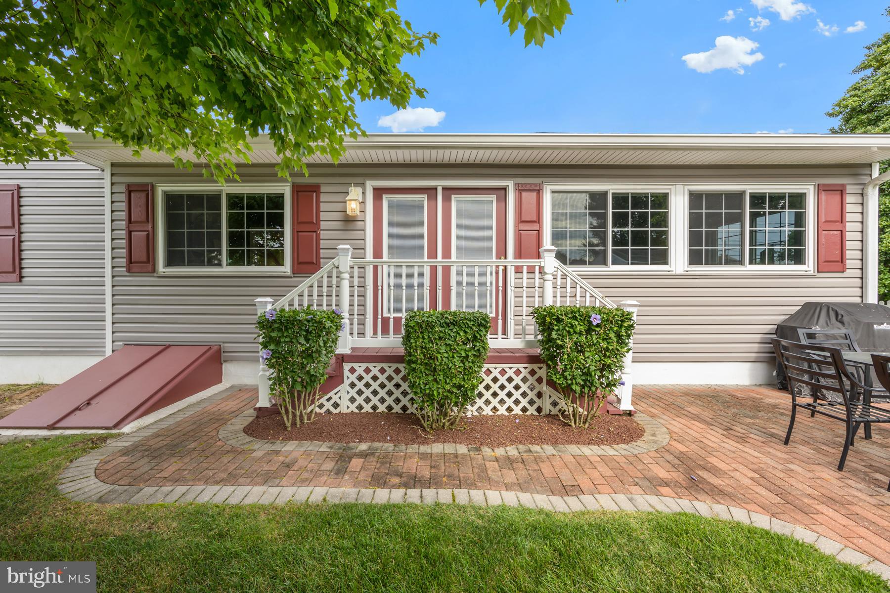 112 Hempstead Road Hamilton, NJ 08610 - Photo 35 of 40 Back Door