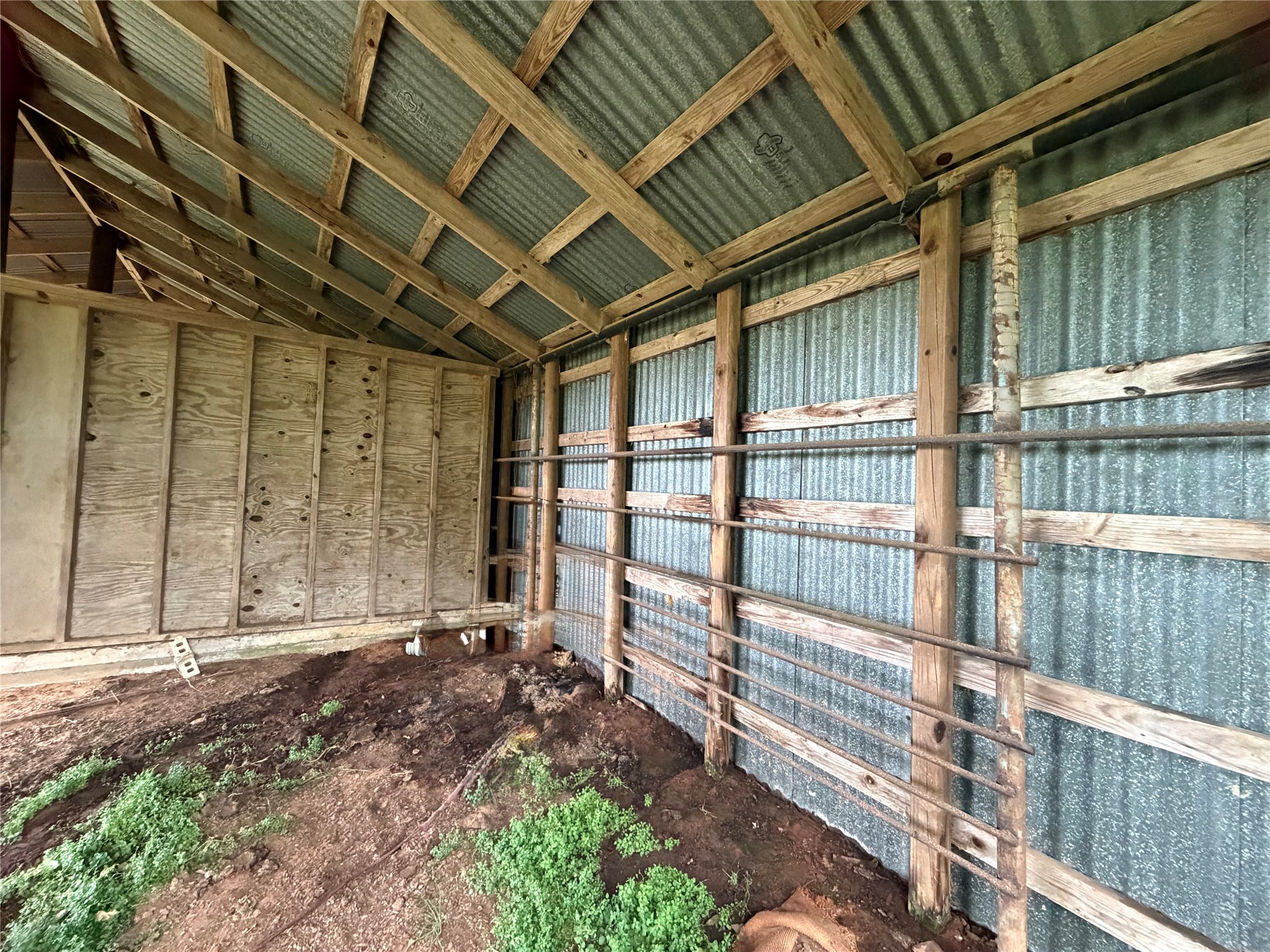 18043 Sterling Robertson Dam Road Thornton, TX 76687 - Photo 8 of 11 a view of backyard with wooden fence