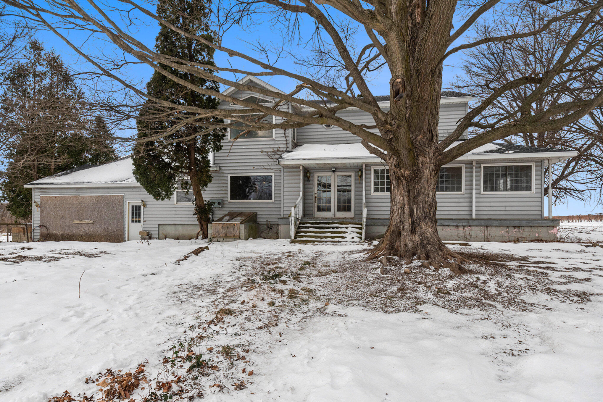 8600 Garr Road Berrien Springs, MI 49103 - Photo 2 of 44 002_dsc_7052-2_23