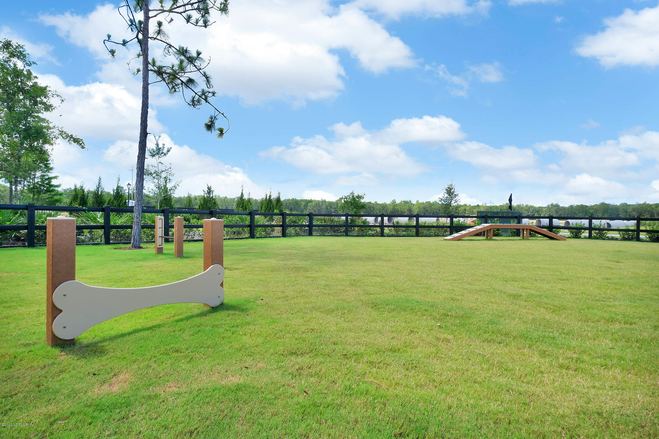 317 Kellet Way St. Johns, FL 32259 - Photo 41 of 45 WaterSong Paw Park (12)