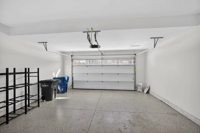 $399,900 | 3918 Orchard Drive, Bettendorf, IA 52722