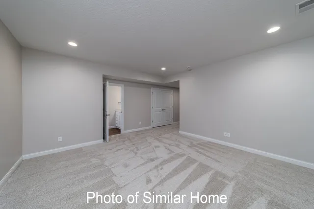 $399,900 | 3918 Orchard Drive, Bettendorf, IA 52722