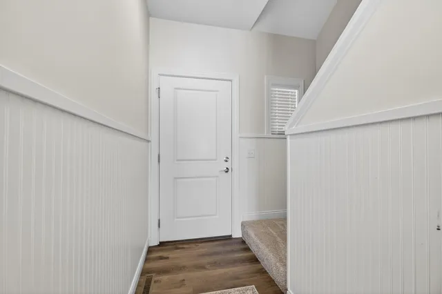 $399,900 | 3918 Orchard Drive, Bettendorf, IA 52722