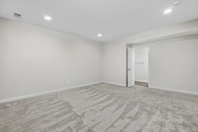 $399,900 | 3918 Orchard Drive, Bettendorf, IA 52722