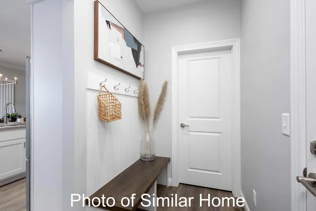 $399,900 | 3918 Orchard Drive, Bettendorf, IA 52722