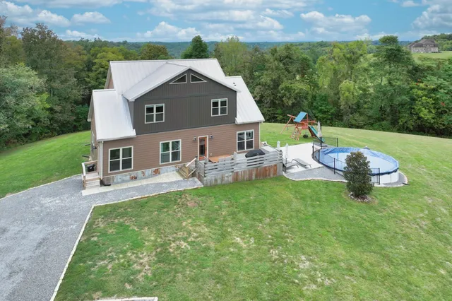 $989,900 | 1959 French Brantley Road, Wartrace, TN 37183