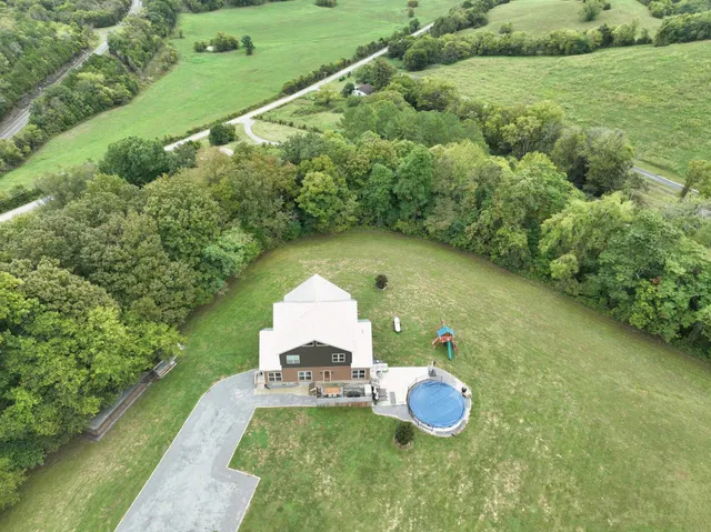 $989,900 | 1959 French Brantley Road, Wartrace, TN 37183