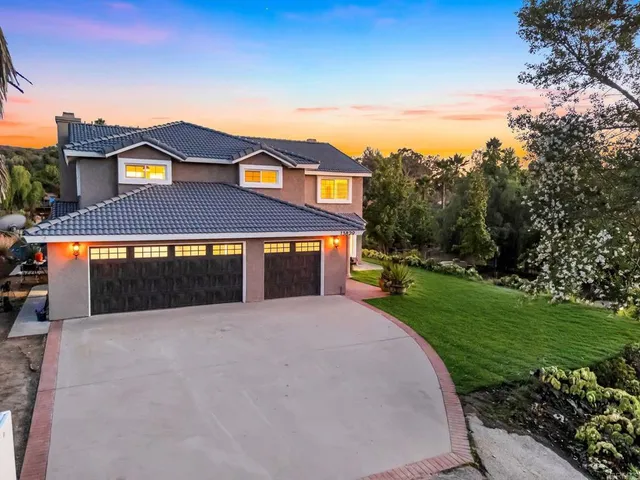 $1,525,000 | 13829 Whispering Meadows Lane, Jamul, CA 91935