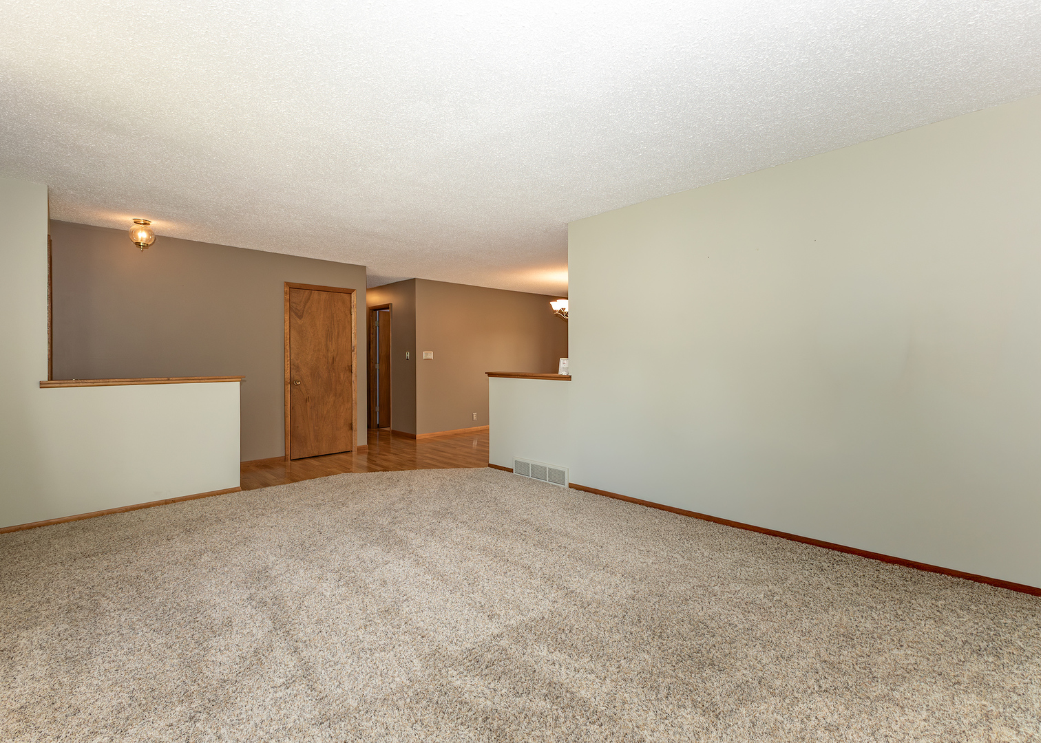710 1st Avenue Fulton, IL 61252 - Photo 17 of 33