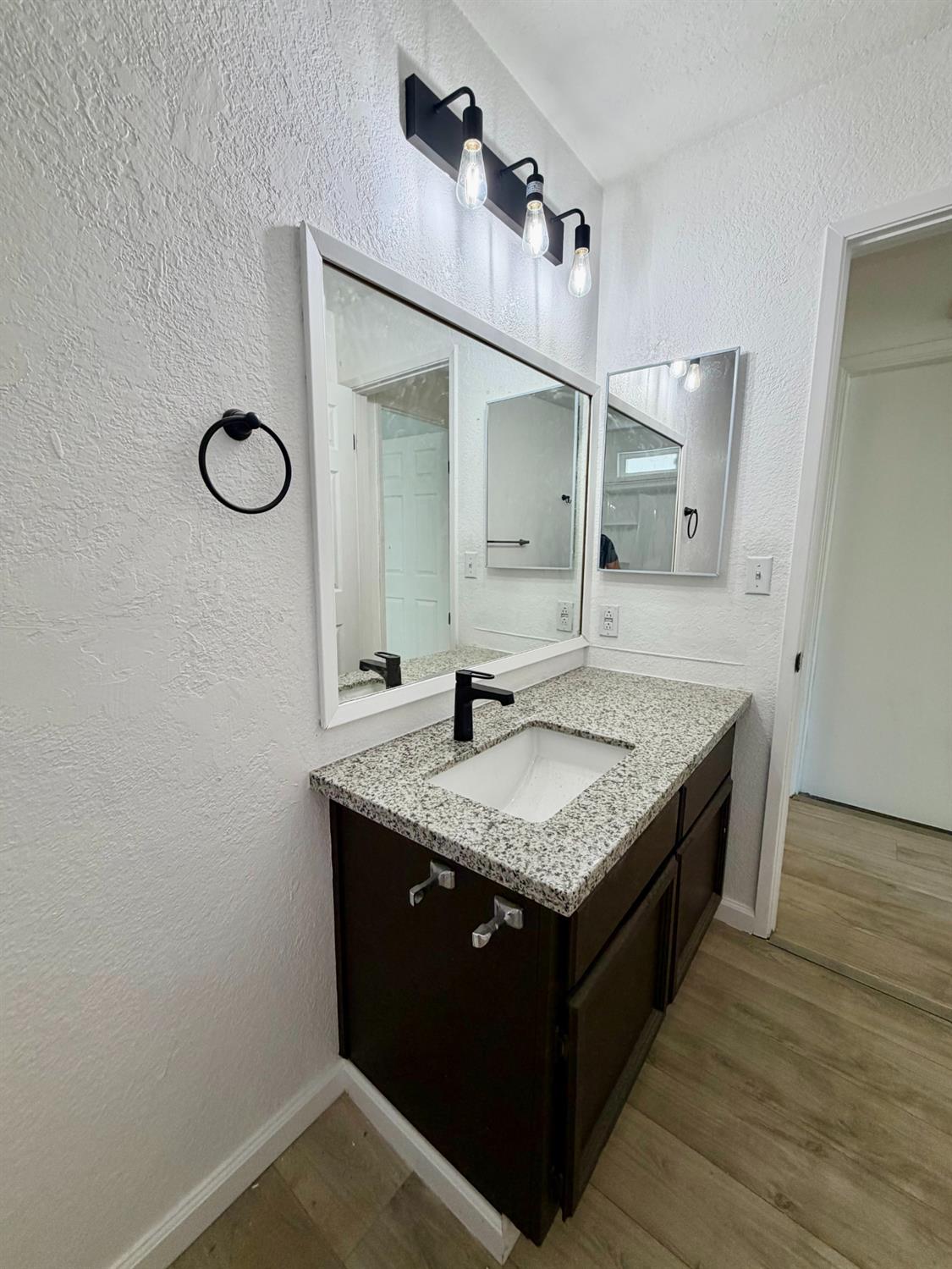 158 East Grant Line Road Tracy, CA 95376 - Photo 12 of 18