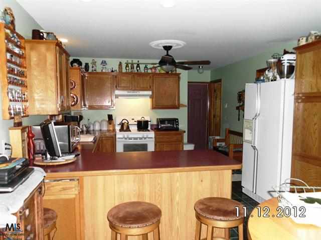 7333 Edlane Road Algonac, MI 48001 - Photo 4 of 13 31125461-3.JPG