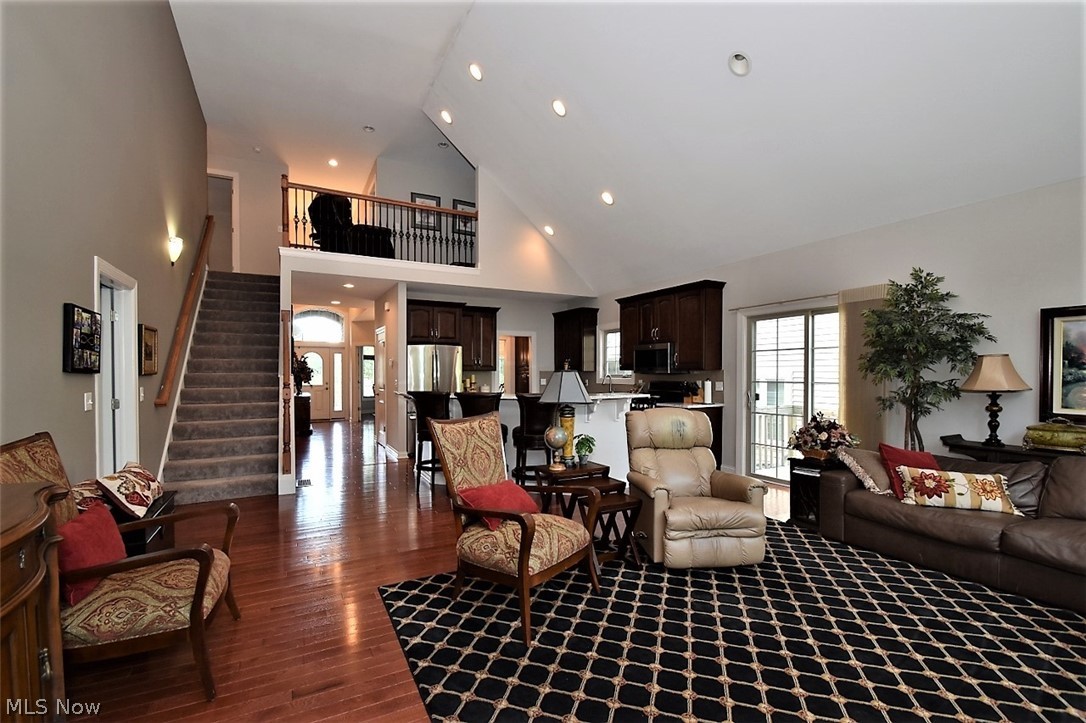 5125 River Creek Road Cleveland, OH 44124 - Photo 11 of 33