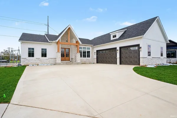 $639,000 | 11098 Calle Jules Court, Osceola, IN 46561